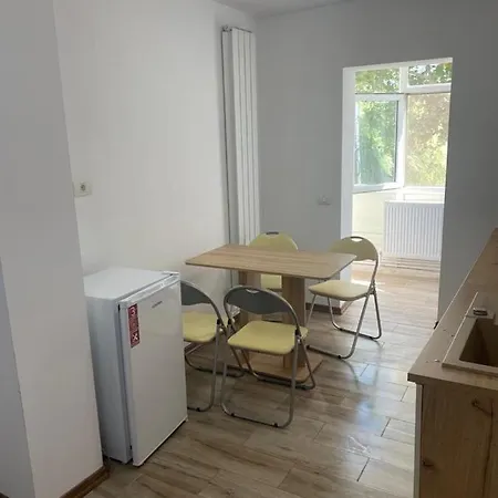 Apartament 2 Camere Navodari Apartmán *
